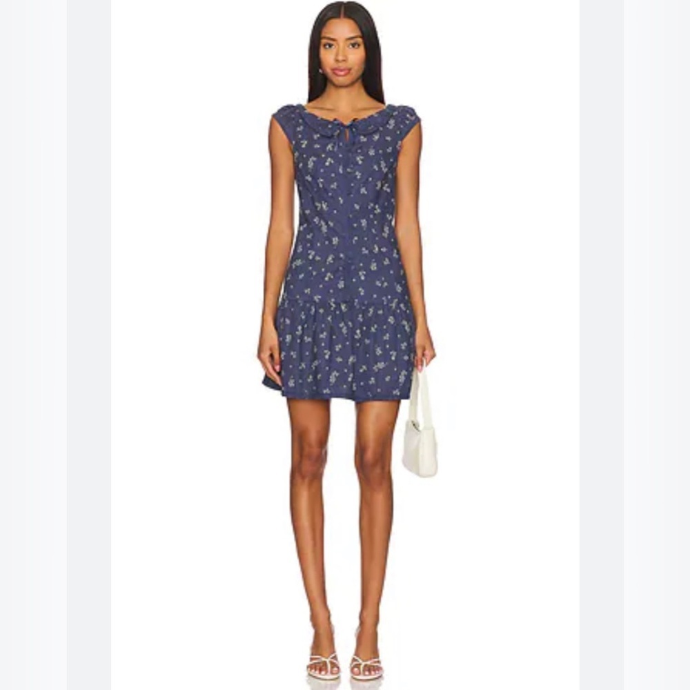 NEW x REVOLVE Beasley Mini Dress in Navy Combo
FREE PEOPLE Color: Navy Combo